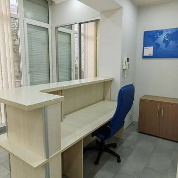 Сдается Нежилое помещение, 130 м²