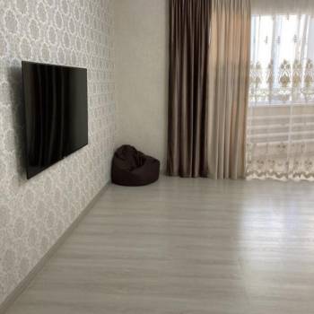 Продается Дом, 180 м²