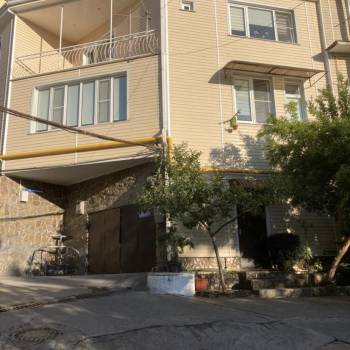 Продается Дом, 180 м²