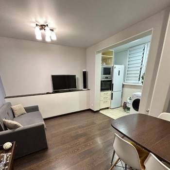 Сдается Многокомнатная квартира, 50 м²