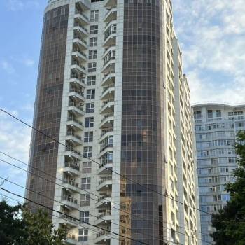 Продается Многокомнатная квартира, 120 м²