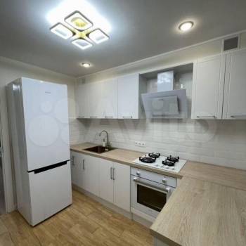 Продается 2-х комнатная квартира, 42 м²