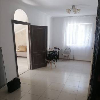 Продается 2-х комнатная квартира, 70 м²