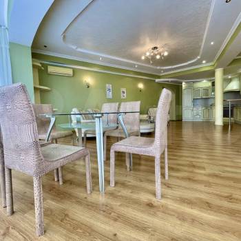 Сдается Многокомнатная квартира, 124 м²