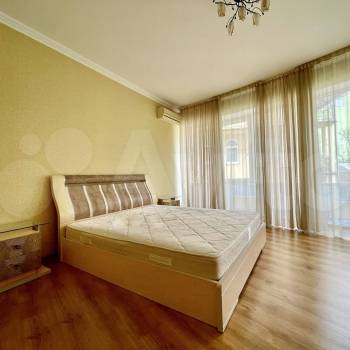 Сдается Многокомнатная квартира, 124 м²