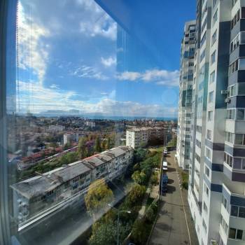 Продается 1-комнатная квартира, 38 м²