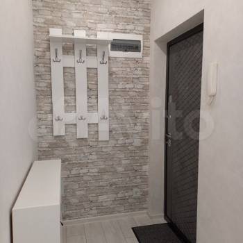 Продается 1-комнатная квартира, 38 м²