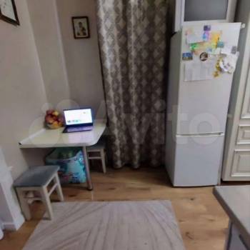 Продается 1-комнатная квартира, 28 м²