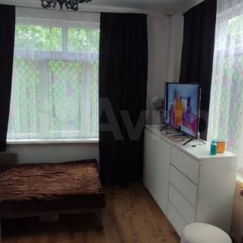 Продается 1-комнатная квартира, 28 м²