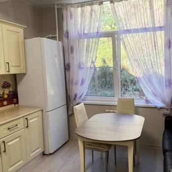 Продается 3-х комнатная квартира, 52 м²