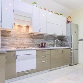 Продается 3-х комнатная квартира, 100 м²