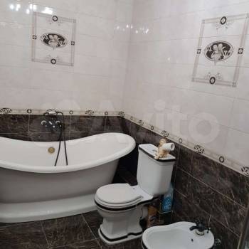 Сдается 1-комнатная квартира, 89,9 м²