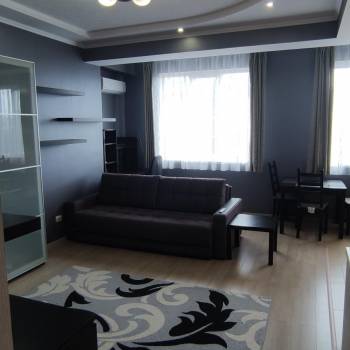 Сдается 1-комнатная квартира, 40 м²