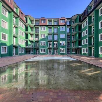 Продается 1-комнатная квартира, 42 м²