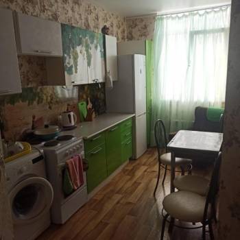 Сдается Многокомнатная квартира, 56 м²