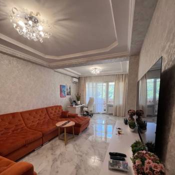 Продается 3-х комнатная квартира, 150 м²