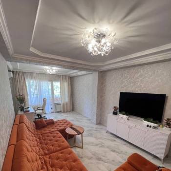 Продается 3-х комнатная квартира, 150 м²