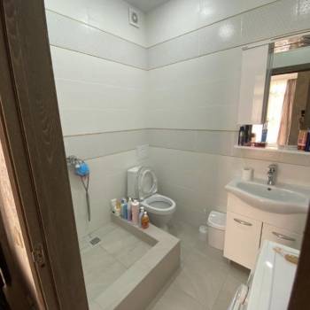 Продается 2-х комнатная квартира, 42 м²