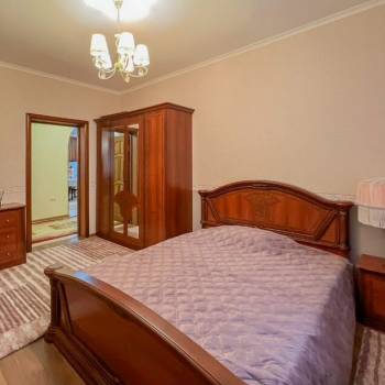 Сдается Многокомнатная квартира, 120 м²