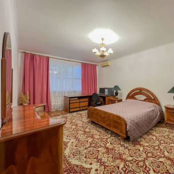 Сдается Многокомнатная квартира, 120 м²