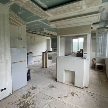 Продается Многокомнатная квартира, 46 м²