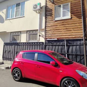 Продается Многокомнатная квартира, 107 м²