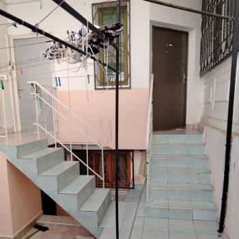 Продается Многокомнатная квартира, 107 м²