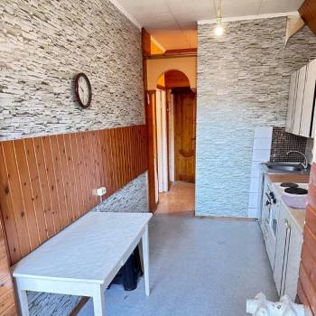 Продается 1-комнатная квартира, 47,3 м²