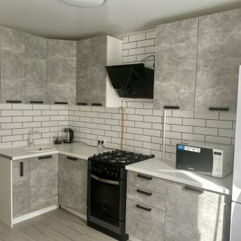 Сдается Многокомнатная квартира, 85 м²