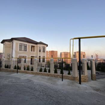 Продается Дом, 233 м²