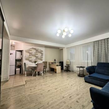 Сдается 2-х комнатная квартира, 50 м²