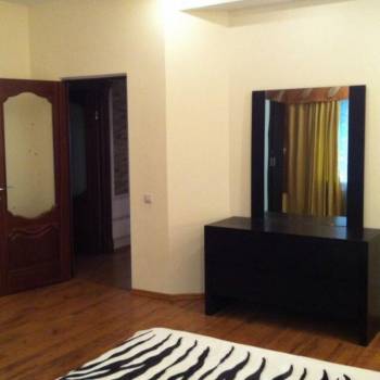 Продается 3-х комнатная квартира, 120 м²