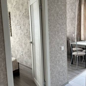 Продается 1-комнатная квартира, 32 м²