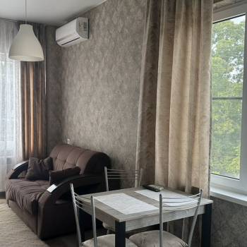 Продается 1-комнатная квартира, 32 м²