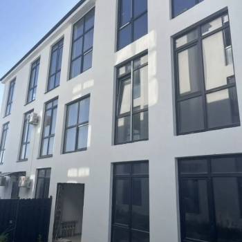 Продается 1-комнатная квартира, 34 м²