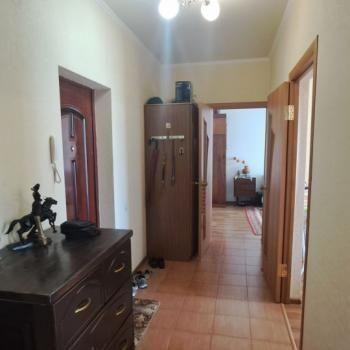 Продается 2-х комнатная квартира, 57 м²