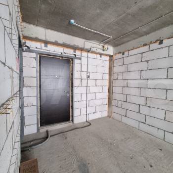 Продается 1-комнатная квартира, 37 м²