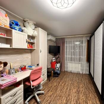 Продается 1-комнатная квартира, 30 м²