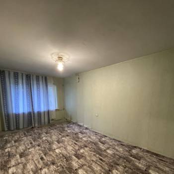 Продается 1-комнатная квартира, 30,4 м²