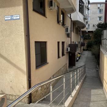 Продается 1-комнатная квартира, 41,6 м²