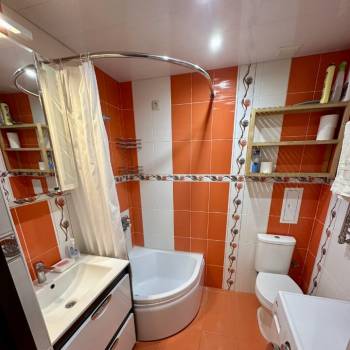 Продается 1-комнатная квартира, 41,6 м²