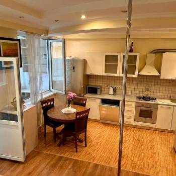 Сдается 1-комнатная квартира, 44 м²