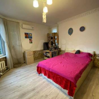 Продается Многокомнатная квартира, 101 м²