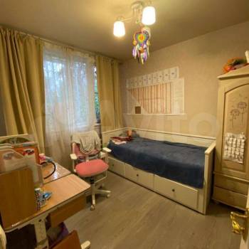 Продается Многокомнатная квартира, 101 м²