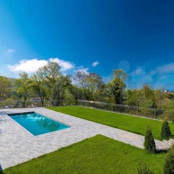 Продается Дом, 278 м²