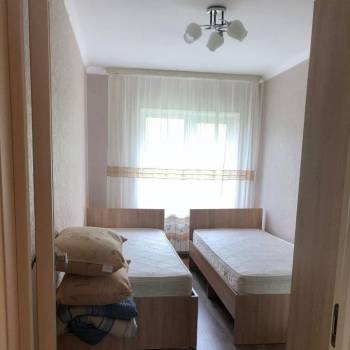 Сдается Многокомнатная квартира, 56 м²