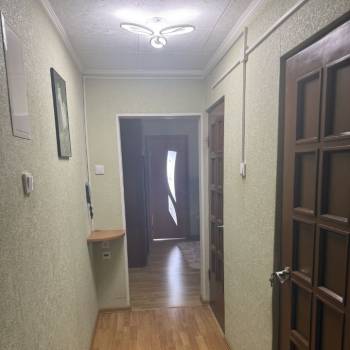 Продается 3-х комнатная квартира, 48 м²