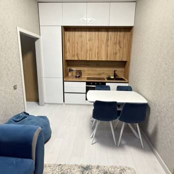 Сдается 2-х комнатная квартира, 42 м²