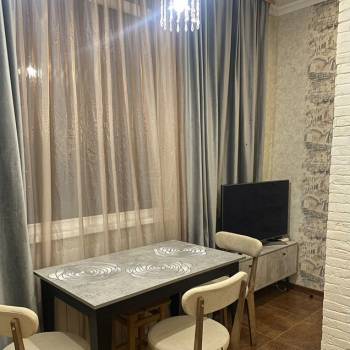 Сдается 1-комнатная квартира, 43 м²