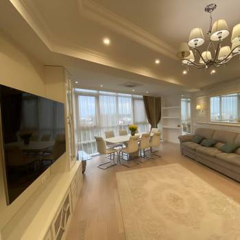 Сдается Многокомнатная квартира, 157 м²
